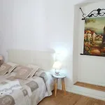 Ai Barutoli דירה